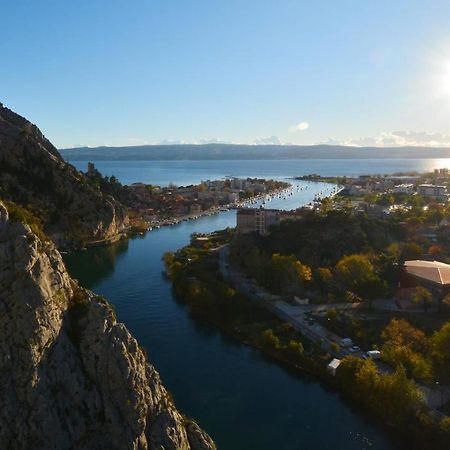 Apartment Mlija Omiš Eksteriør bilde