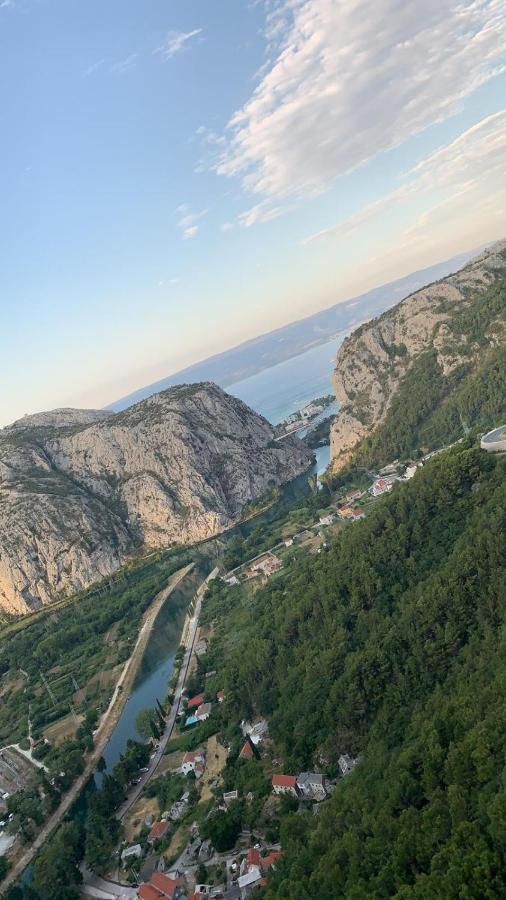 Apartment Mlija Omiš Eksteriør bilde