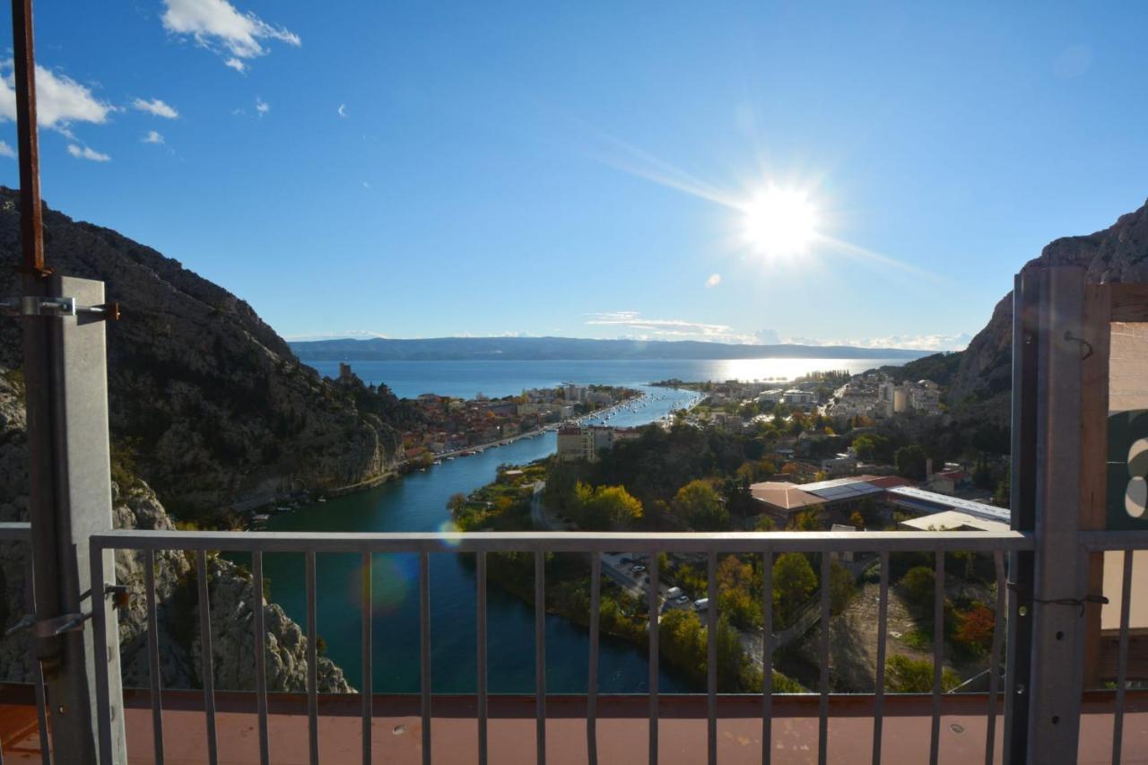 Apartment Mlija Omiš Eksteriør bilde