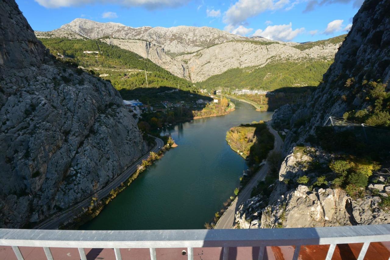 Apartment Mlija Omiš Eksteriør bilde