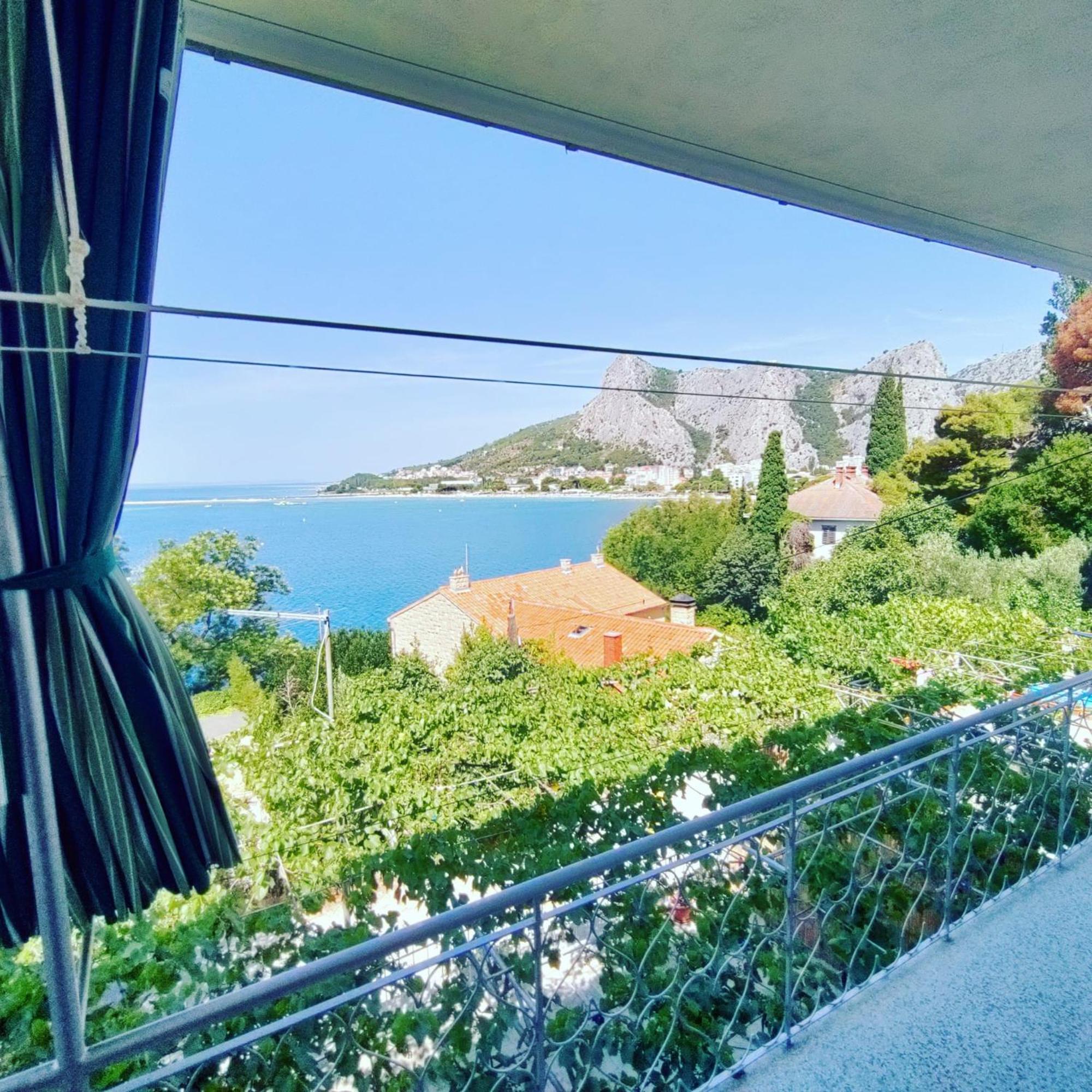 Apartment Mlija Omiš Eksteriør bilde